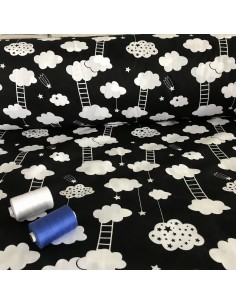 BAWEŁNA CZARNA W CHMURKI Z GWIAZDKĄ