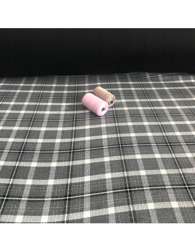 Tkanina kratka żakardowa ze srebrną nitką