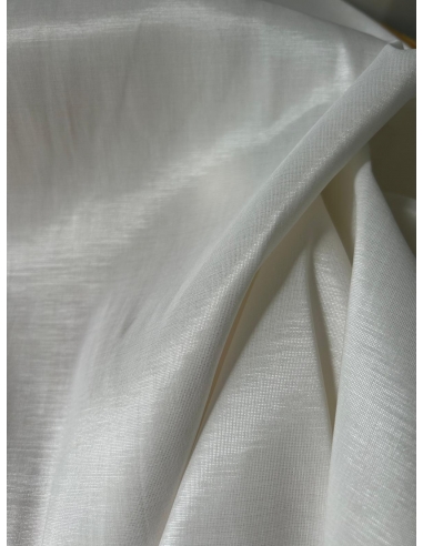 Tkanina tafta z połyskiem biała